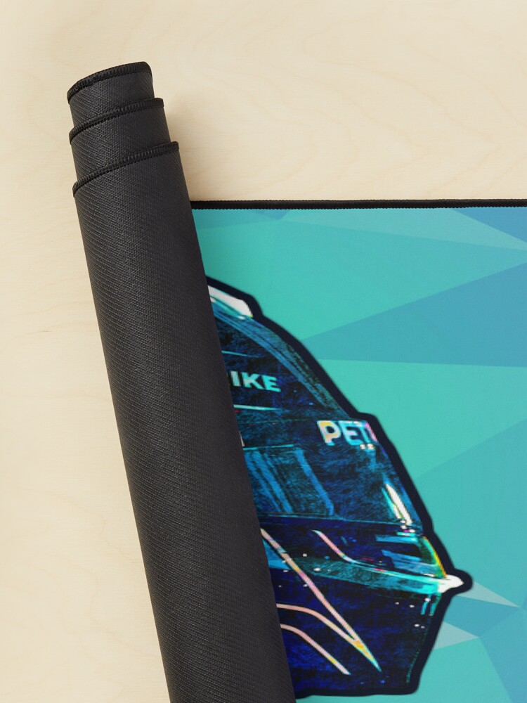 urdesk mat rolltall portrait750x1000 23 - Lewis Hamilton Store