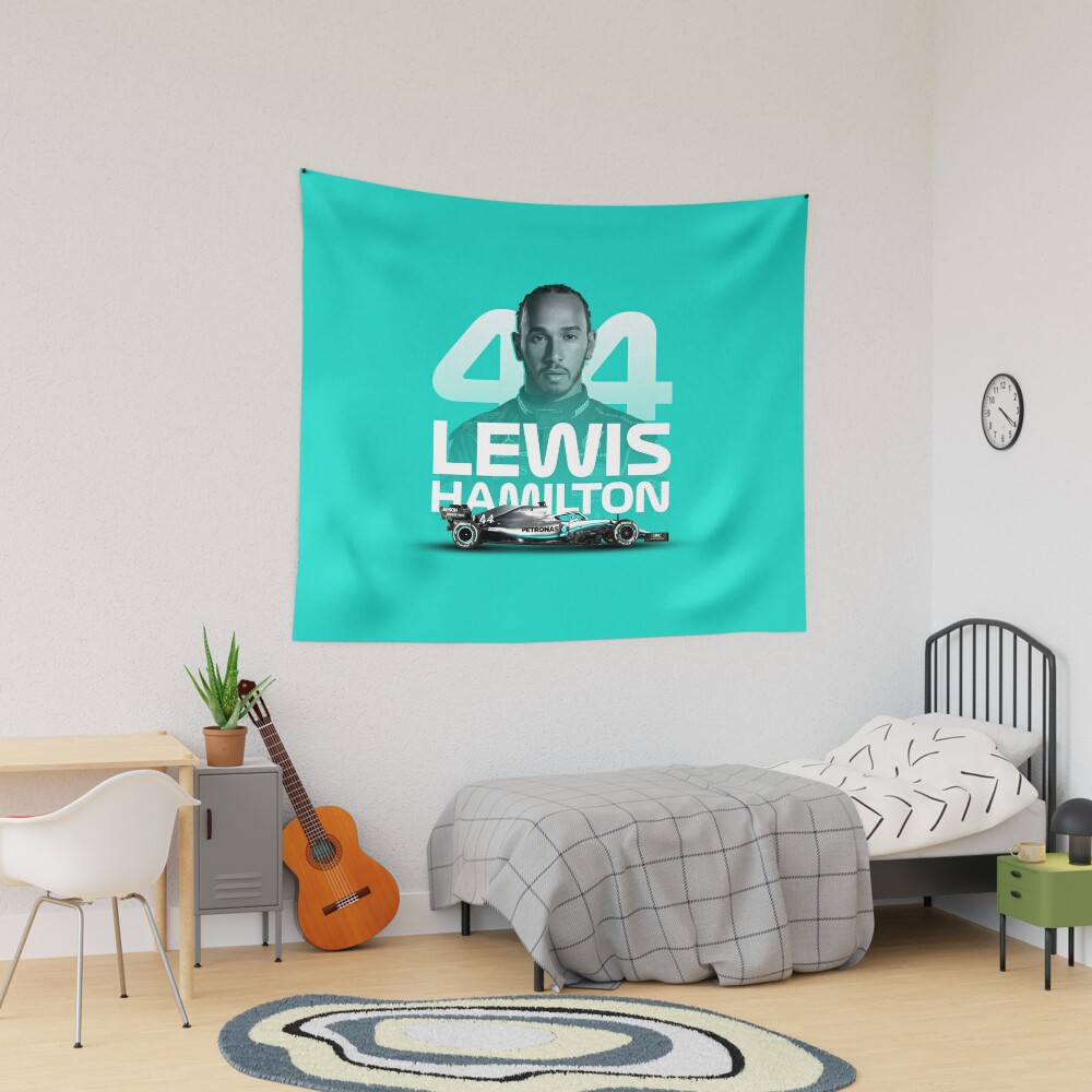 urtapestry lifestyle dorm mediumsquare1000x1000.u2 22 - Lewis Hamilton Store